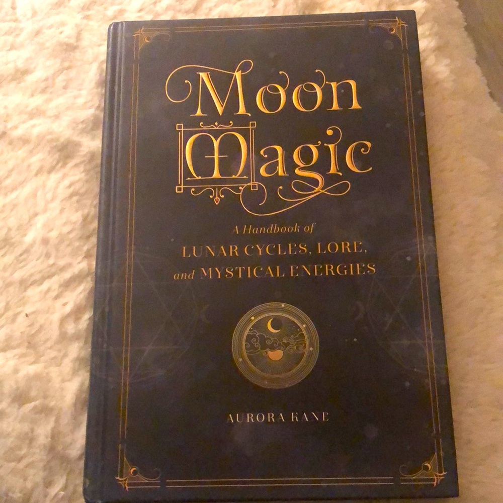 🌟Moon Magic Book🌟 3 for $30